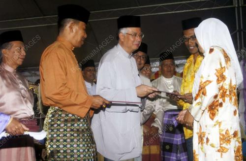 MOHD NAJIB TUN RAZAK