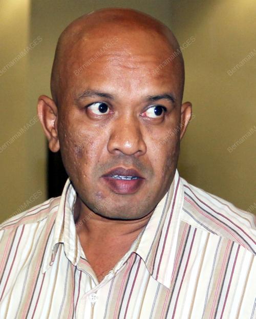 PH01_06112012_MAHKAMAH