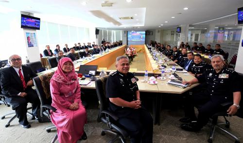 DATUK ABDUL JALIL HASSAN