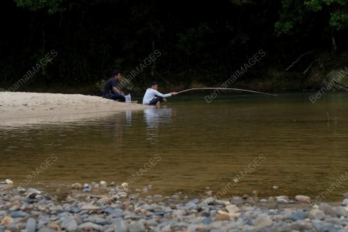 SUASANA KAWASAN PERKELAHAN PASIR PUTERI