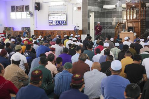 DATUK SERI DR MOHD UZIR MAHIDIN