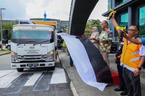 DATUK SERI WAN ROSDY WAN ISMAIL