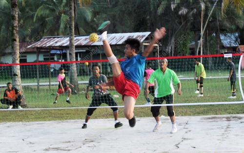 PH01_09122014_TAKRAW