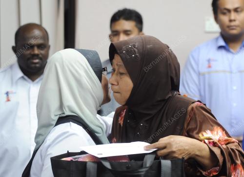 PH01_10022012_BANTUAN