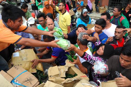 PH01_10122013_BANJIR
