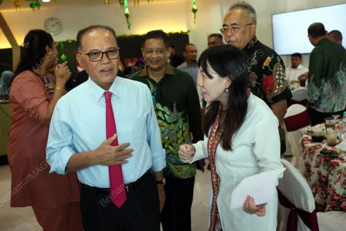 DATUK SERI WAN ROSDY WAN ISMAIL