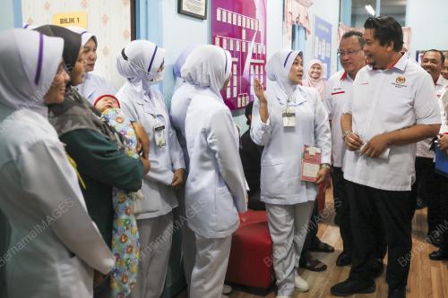 DATUK LUKANISMAN AWANG SAUNI