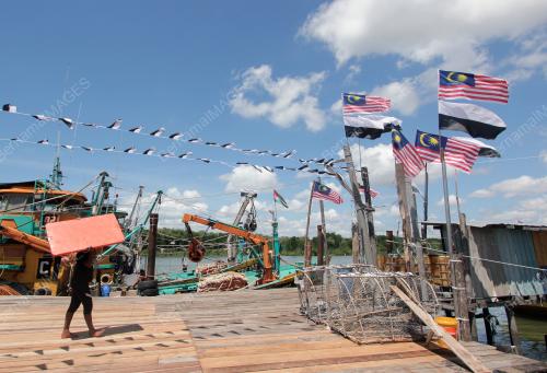 KIBARAN JALUR GEMILANG
