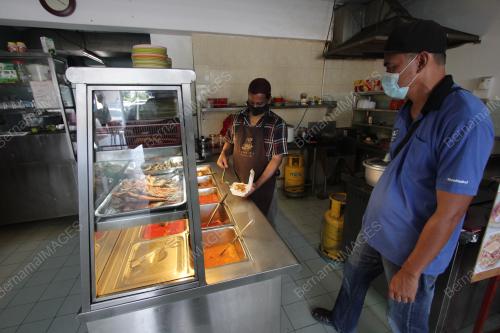 TINJAUAN KEDAI MAKAN