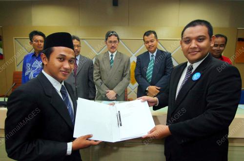 DAING NASIR IBRAHIM
