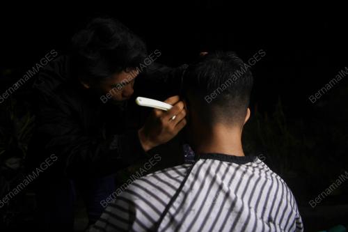 GUNTING RAYA