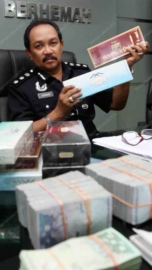 MOHD JASMANI YUSOF