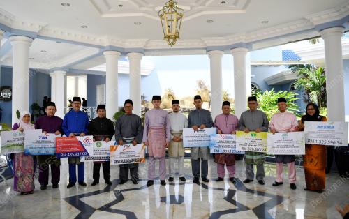 TENGKU HASSANAL IBRAHIM ALAM SHAH