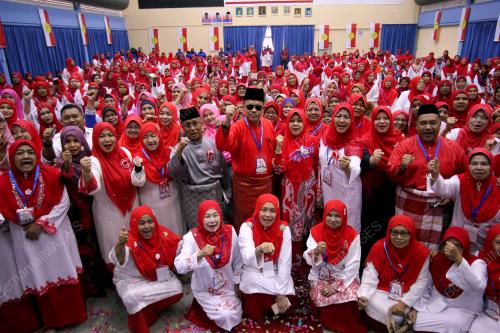 PH01_15072017_UMNO