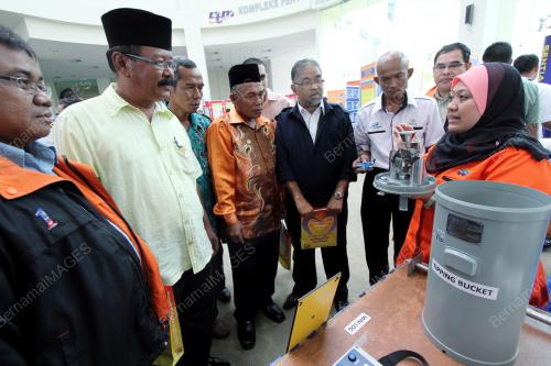 ALAT MENYUKAT HUJAN