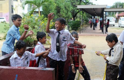 PH01_15112013_SEKOLAH