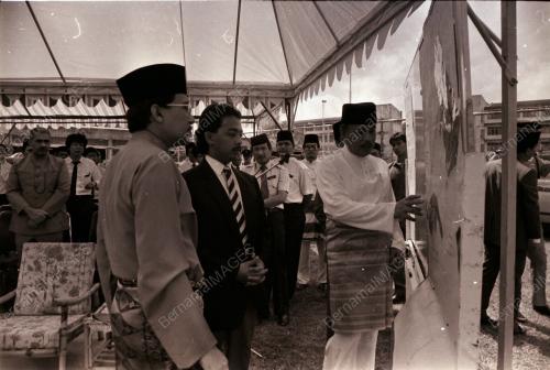 TENGKU ABDULLAH SULTAN AHMAD SHAH