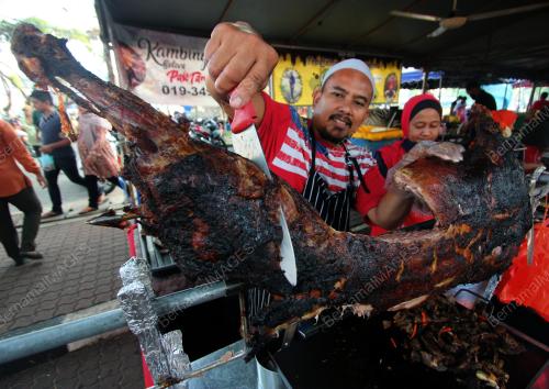 PH01_17052019_KAMBING