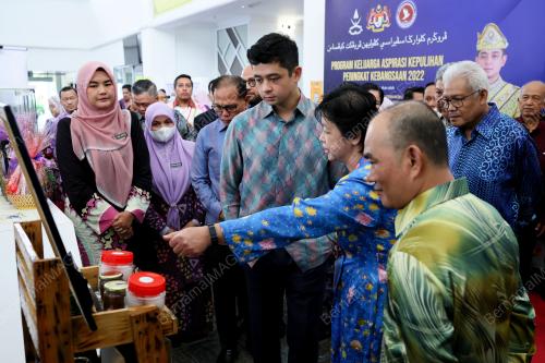 TENGKU HASSANAL IBRAHIM ALAM SHAH AL SULTAN ABDULLAH