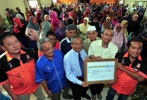 PH01_18112012_FELDA