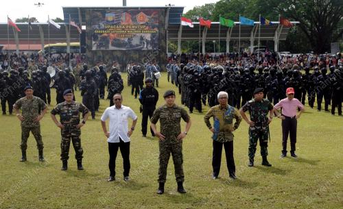 TENGKU HASSANAL IBRAHIM ALAM SHAH AL - SULTAN ABDULLAH