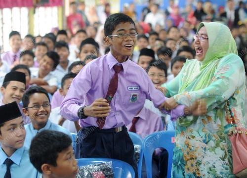 PH01_19112012_UPSR