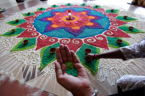PH01_20102019_KOLAM