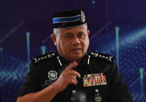 PH01_20112019_POLIS_BN201911198230