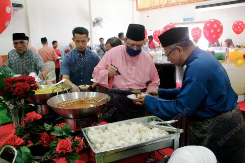 DATUK SERI SAIFUDDIN ABDULLAH