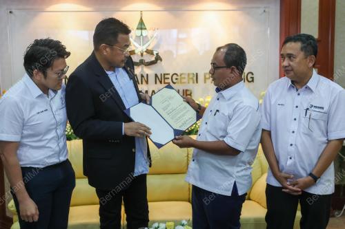 DATUK SERI MOHD SHARKAR SHAMSUDIN