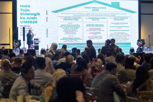 LIBAT URUS BERSAMA PENGGIAT IDUSTRI PELANCONGAN
