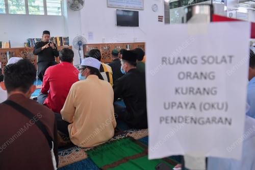 JURUBAHASA ISYARAT UNTUK KHUTBAH JUMAAT