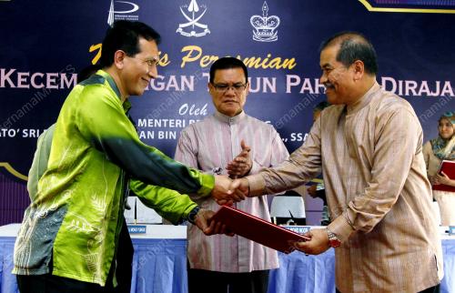 PH01_23052012_TENUN_PAHANG