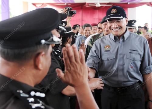 DATUK SERI HISHAMUDDIN TUN HUSSEIN
