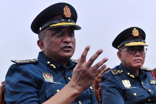 DATUK SERI REEZAL MERICAN NAINA MERICAN