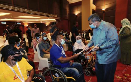 DATUK SAIFUDDIN ABDULLAH