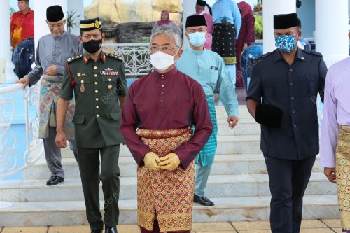 AL-SULTAN ABDULLAH RI'AYATUDDIN AL-MUSTAFA BILLAH SHAH