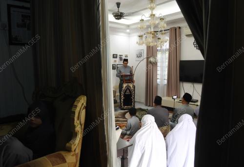 SOLAT RAYA AIDILFITRI BERSEJARAH