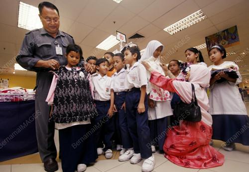 ANAK YATIM