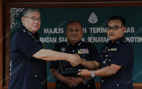 DATUK ABDUL JALIL HASSAN