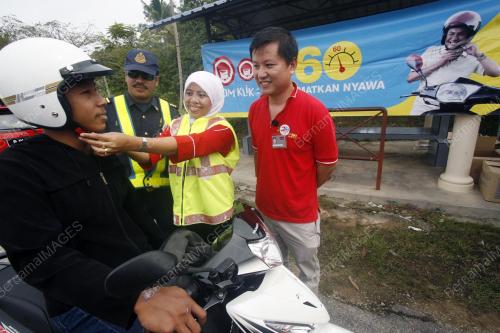 ROSLINDA AB RAZAK