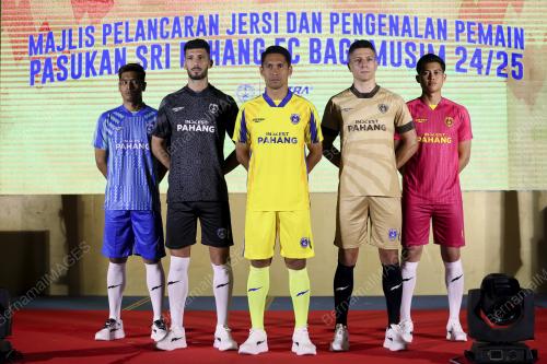 SRI PAHANG FC PERKENAL PEMAIN DAN JERSI BARU