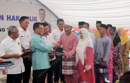 PH01_26072016_ADNAN_TANAH