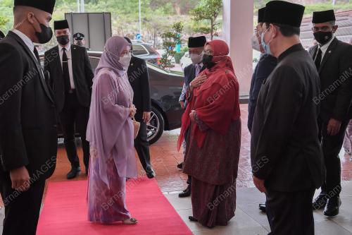 RAJA PERMAISURI AGONG