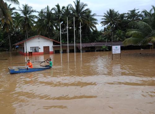PH01_26122014_BANJIR