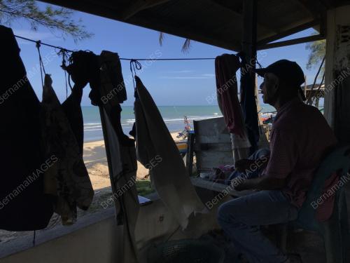 PH01_27092019_NELAYAN