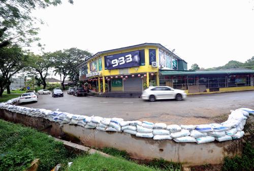 PH01_27122016_BANJIR