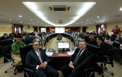 DATUK SAIFUDDIN ABDULLAH