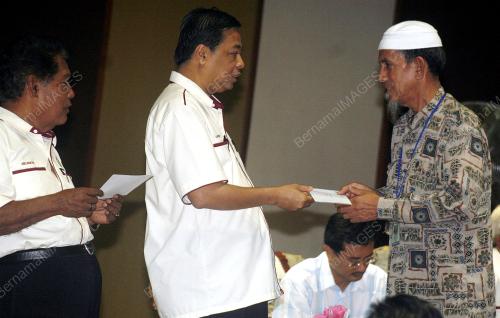 ISMAIL SABRI YAAKOB