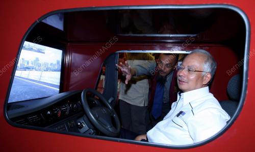 MOHD NAJIB TUN ABDUL RAZAK
